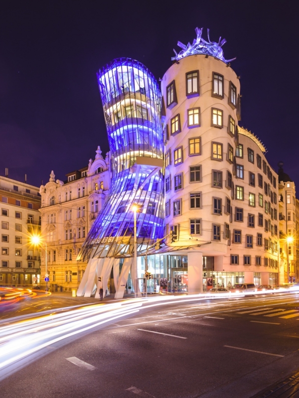 Tančící dům Hotel