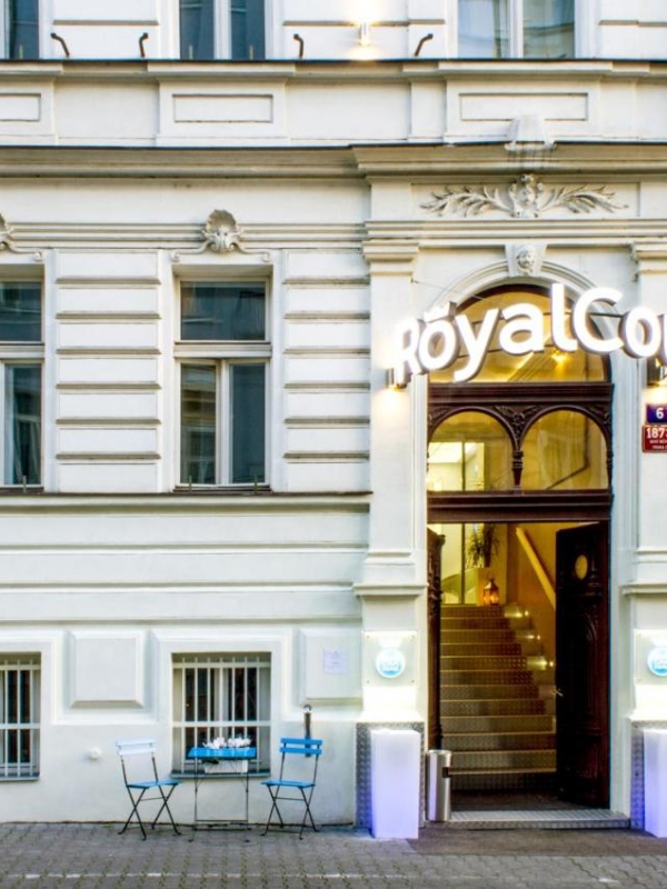 Royal Court Hotel