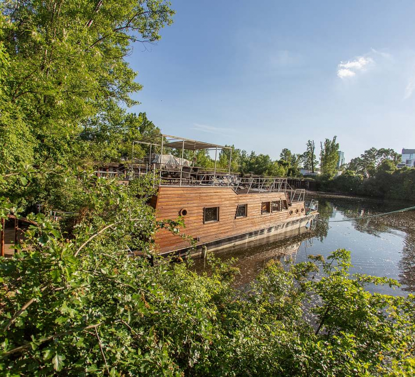 Hausbót Bludný Holaňďan