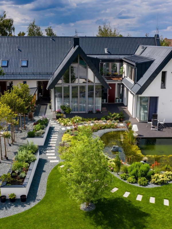 DáLe - jen tak si žít...