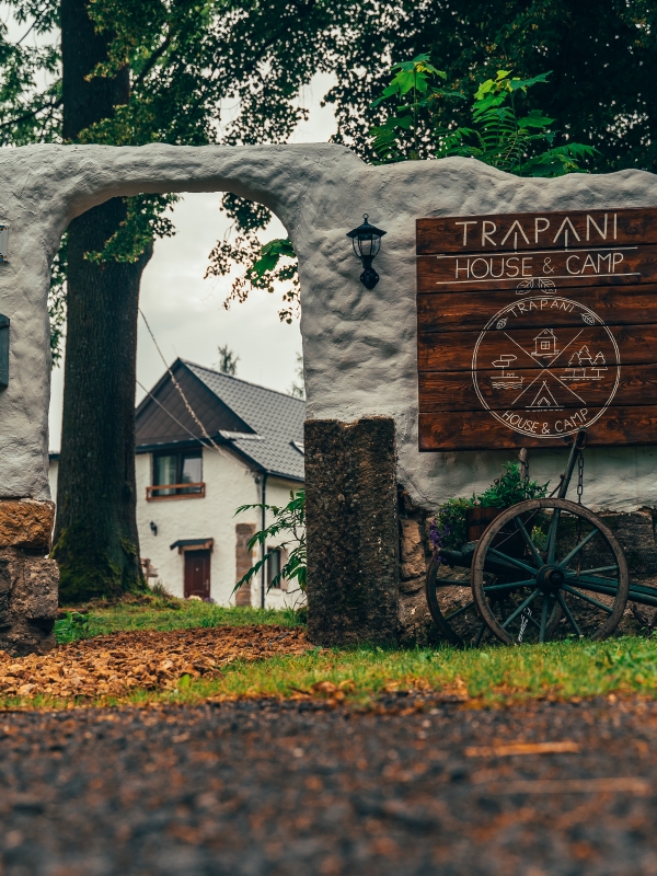 Trapani house & camp