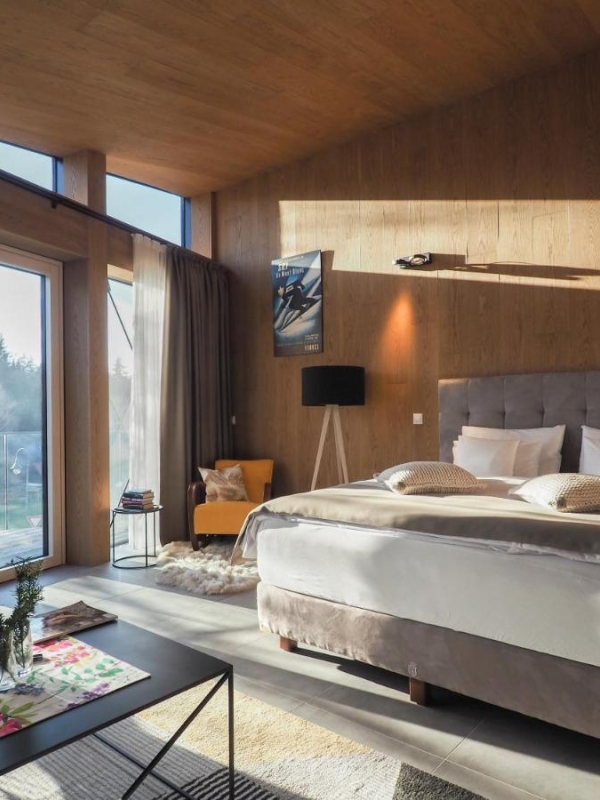 CHALEYOTT mountain apartments