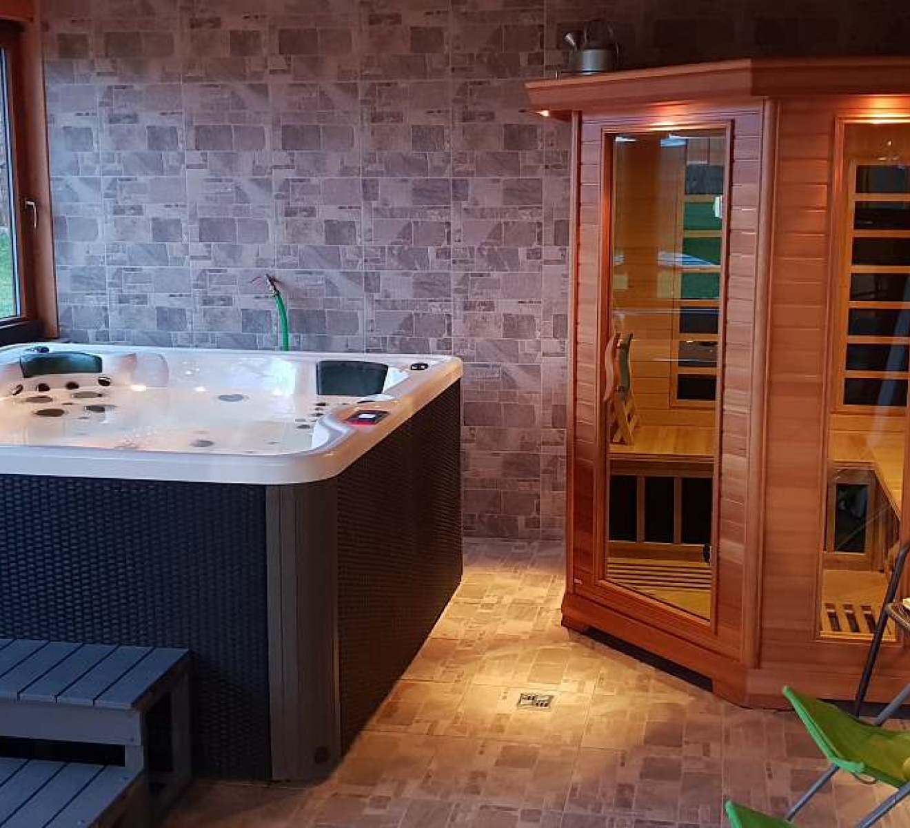 Chalupa pod Křížovkou